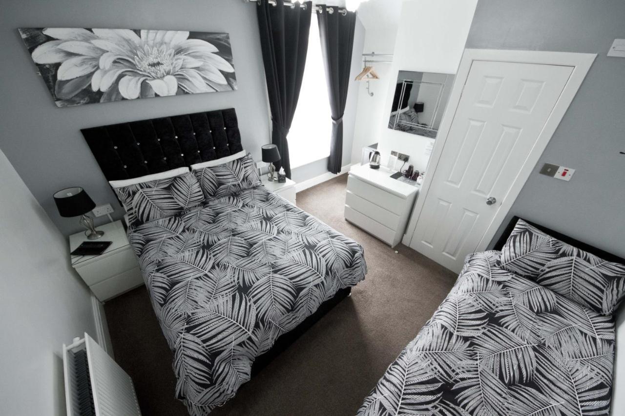 Rossall House , For Families & Couples 블랙풀 외부 사진