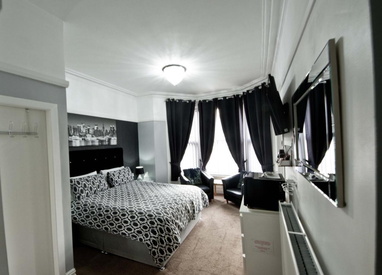 Rossall House , For Families & Couples 블랙풀 외부 사진