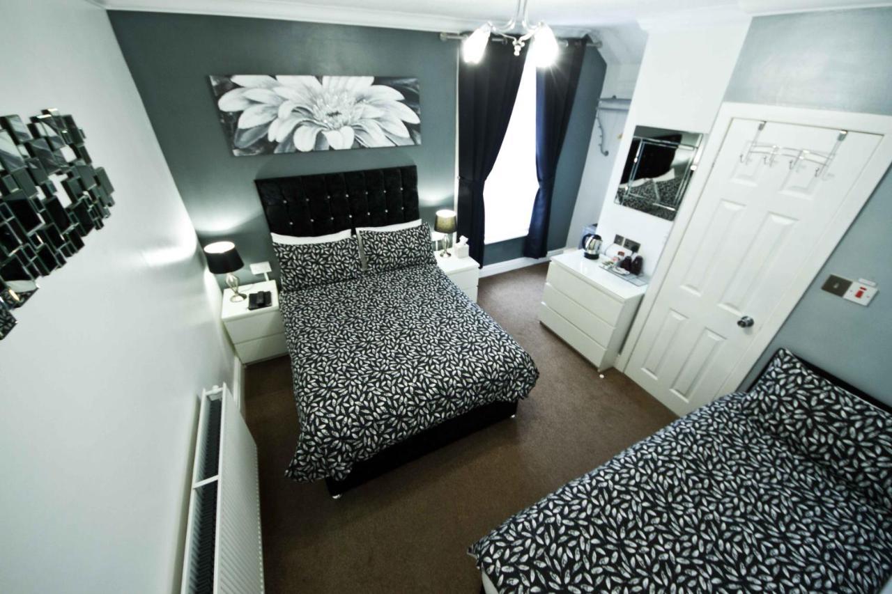 Rossall House , For Families & Couples 블랙풀 외부 사진