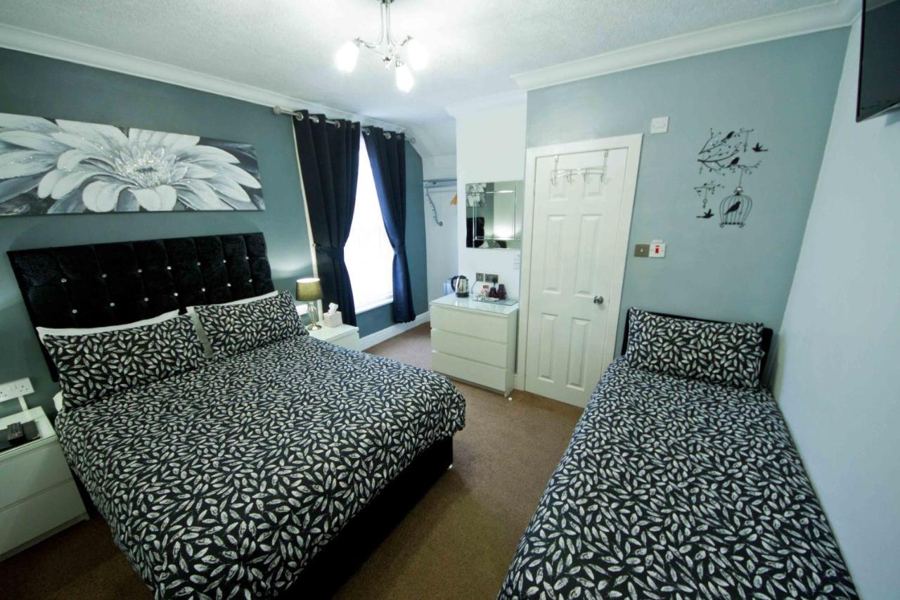 Rossall House , For Families & Couples 블랙풀 외부 사진