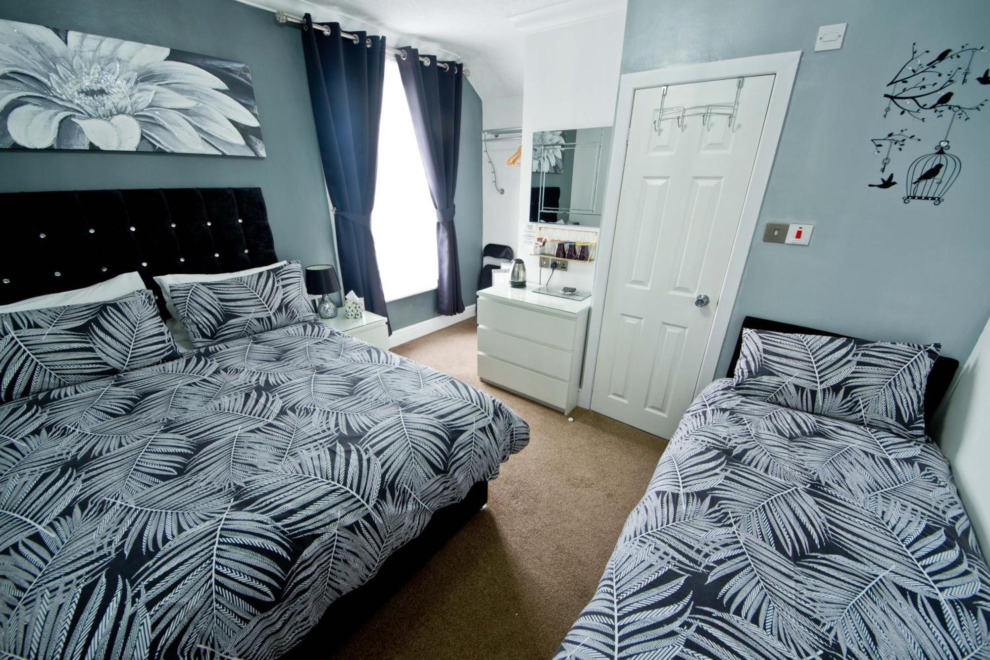 Rossall House , For Families & Couples 블랙풀 외부 사진